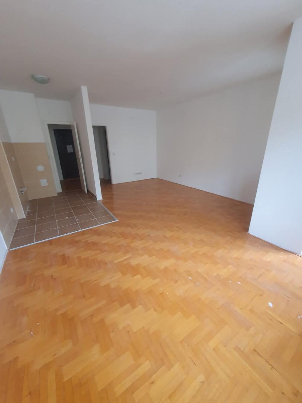 Slika 3 - U blizini Delte, Jednosoban stan na prodaju, 36m2, 84.564€